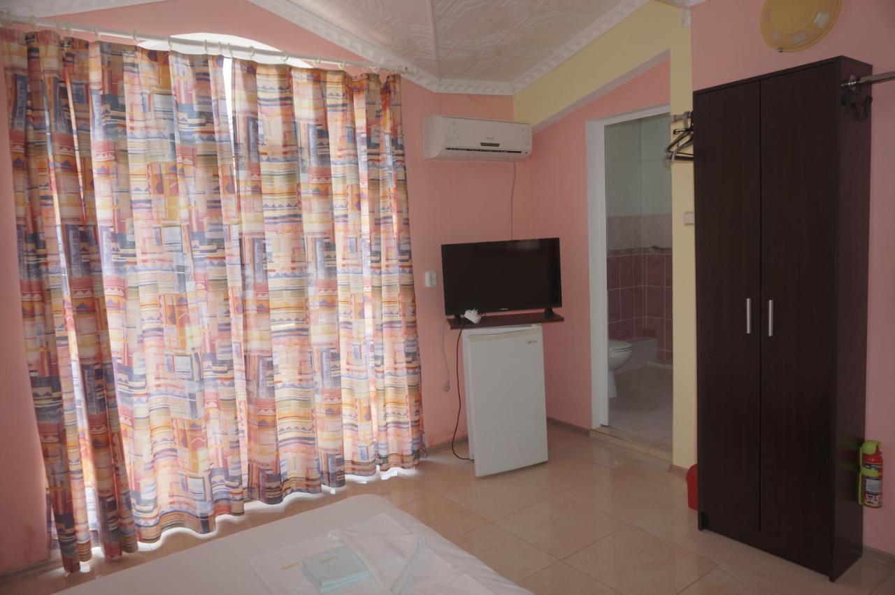 Lenny Hotel Kranevo Bagian luar foto