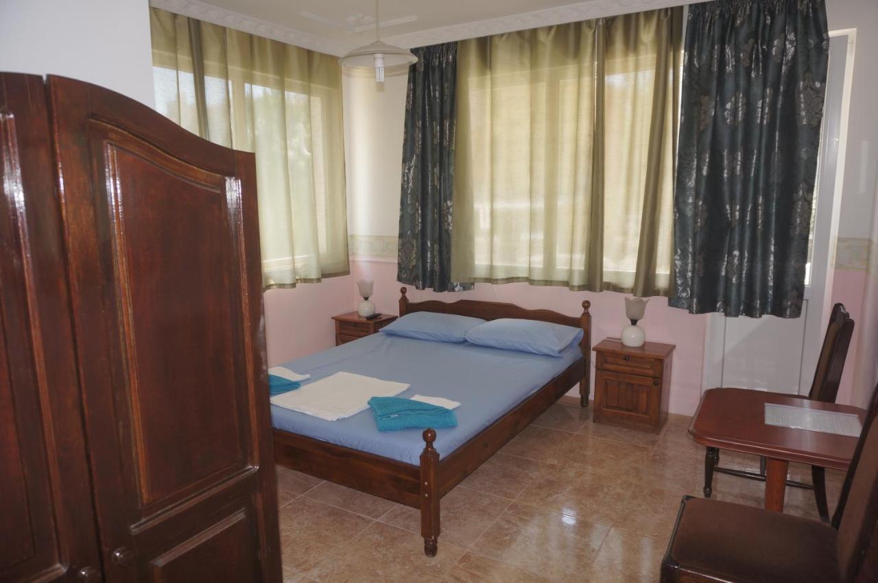Lenny Hotel Kranevo Bagian luar foto