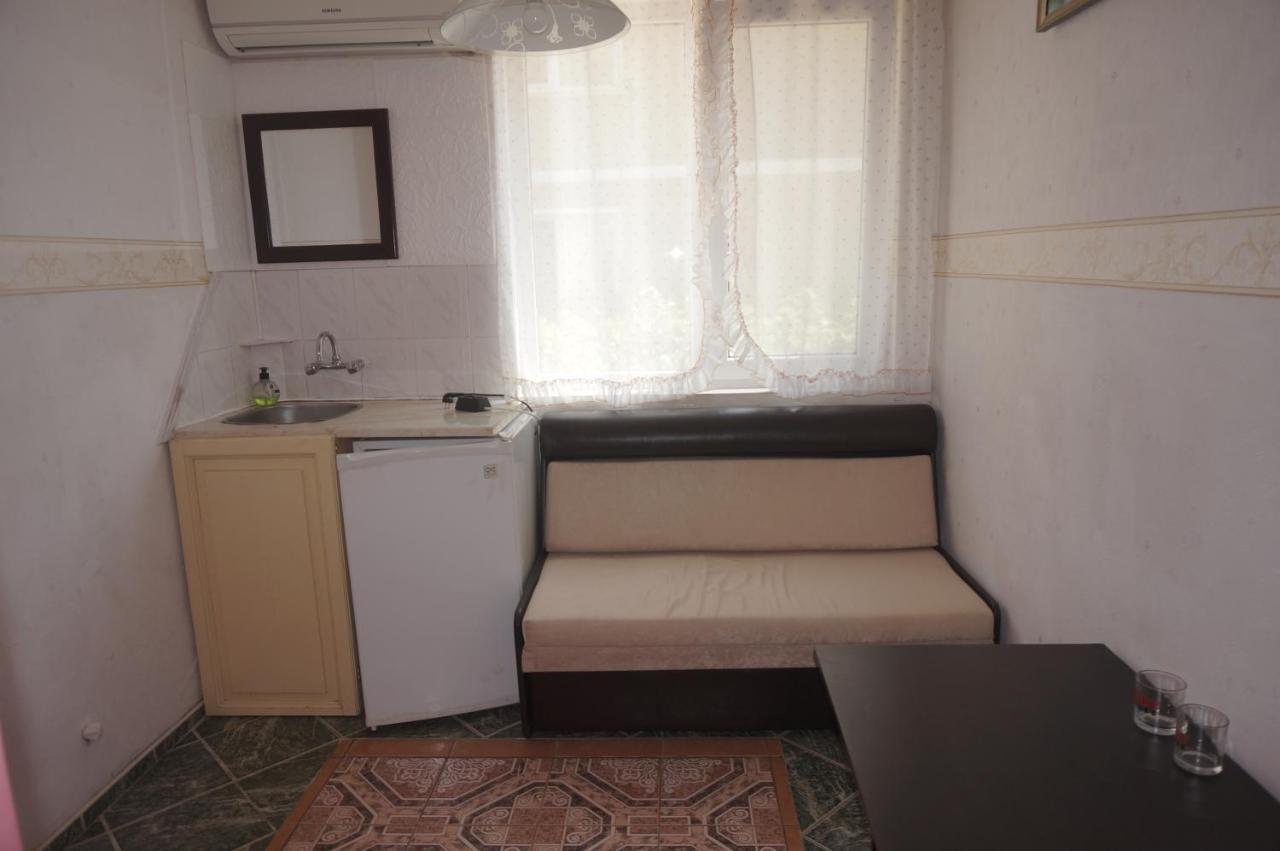 Lenny Hotel Kranevo Bagian luar foto